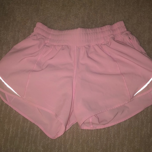 lululemon athletica Pants - Hotty Hot Short 4’